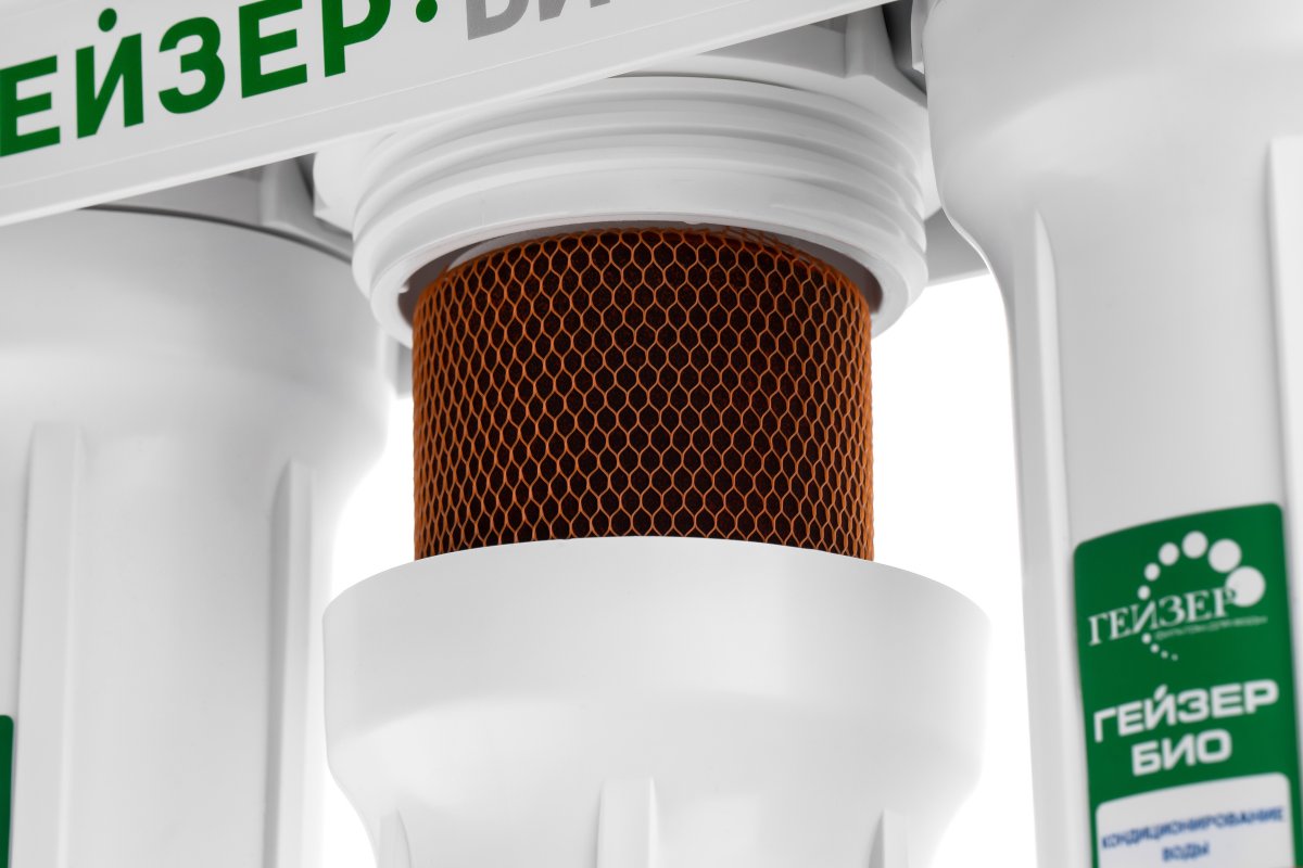 Проточный питьевой фильтр Гейзер Био 321 (11040)